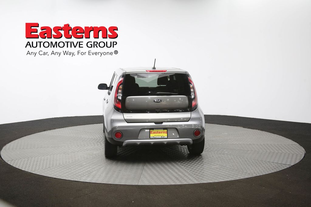 Vehicle image 15 of 62