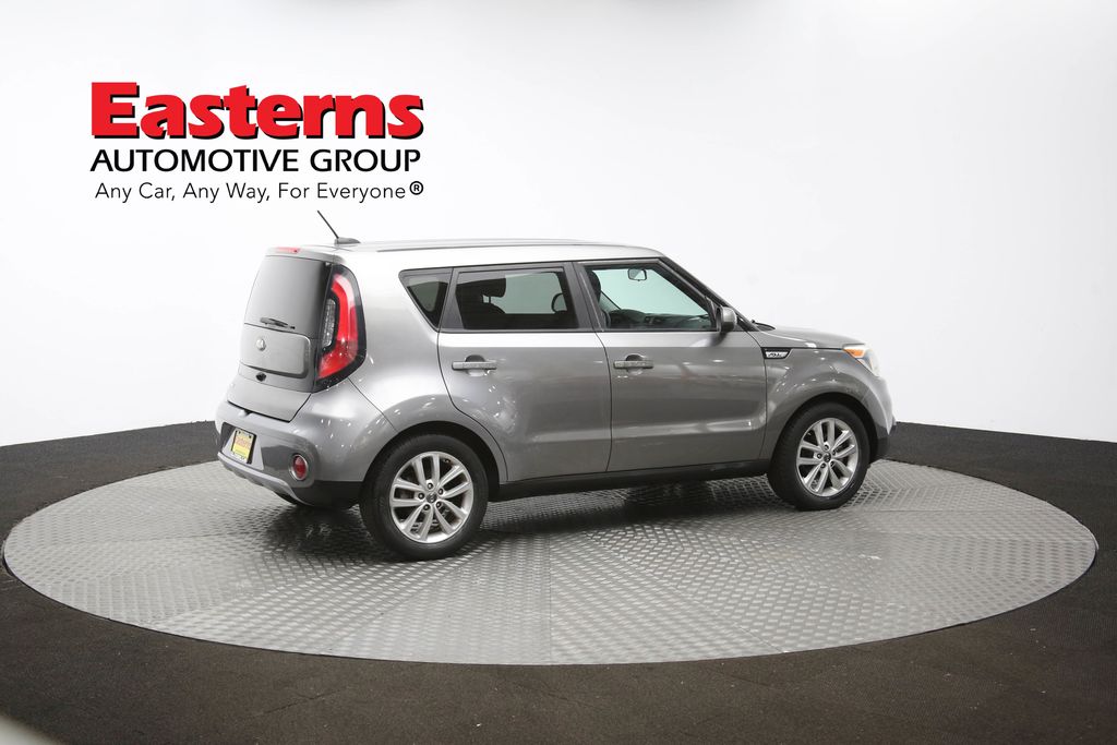 Vehicle image 3 of 62