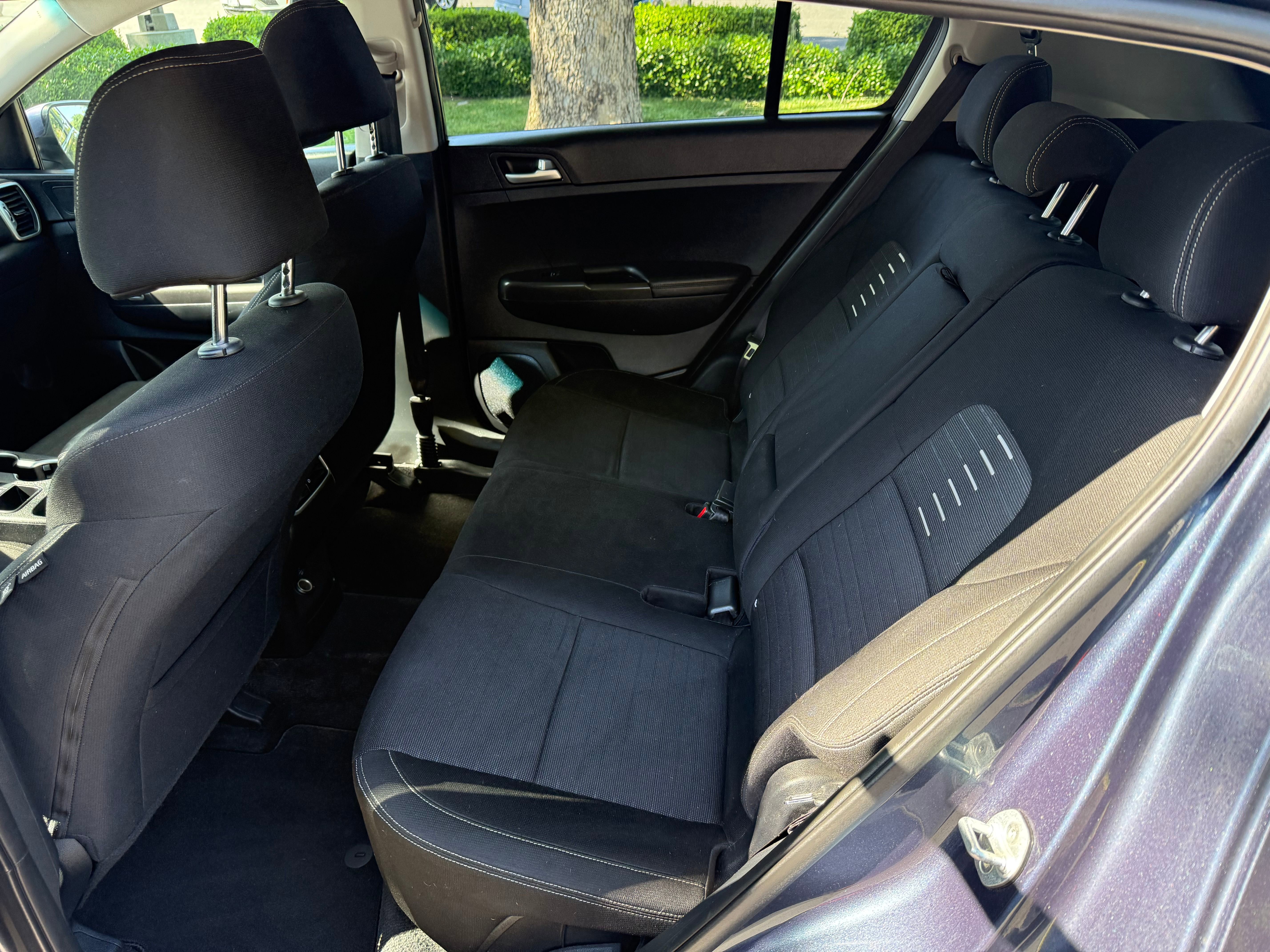 Vehicle image 17 of 23
