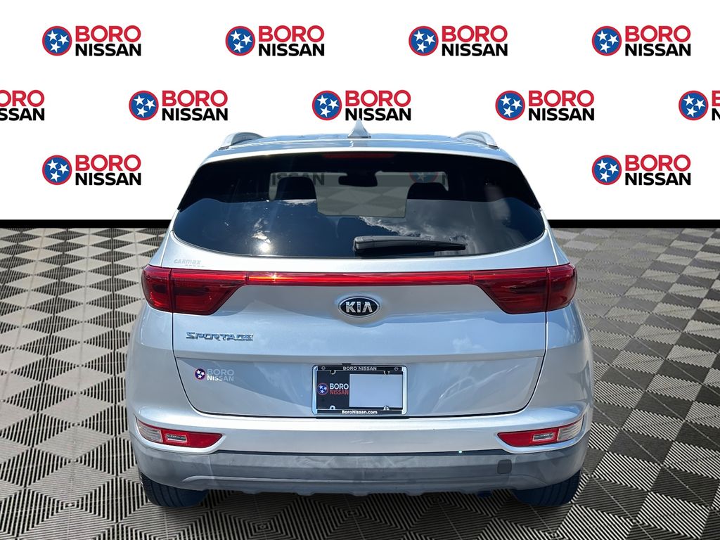Vehicle image 6 of 41
