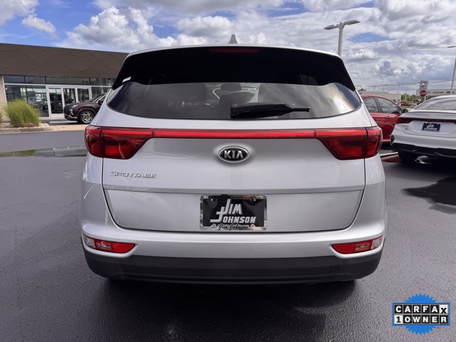 Vehicle image 6 of 31