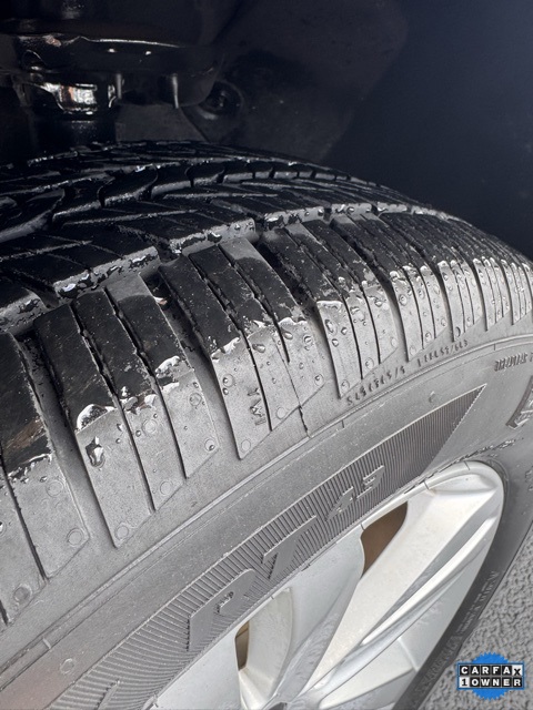 Vehicle image 28 of 31