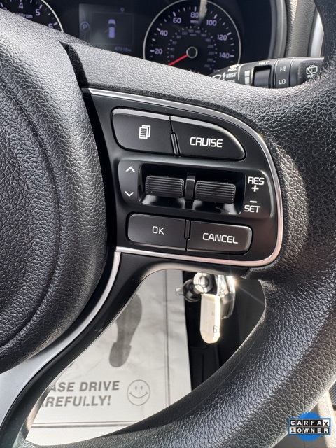 Vehicle image 27 of 31