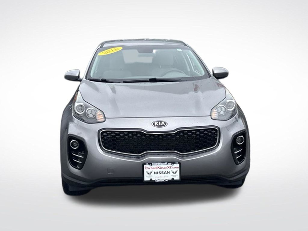 2018 Kia Sportage LX Image 3 of 32