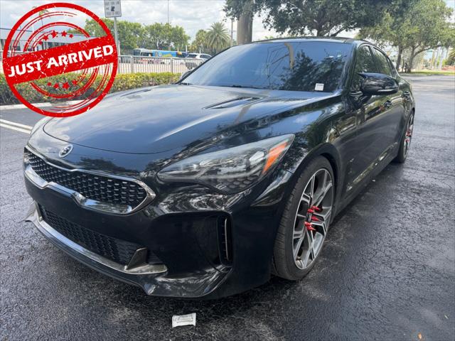 2018 Kia Stinger GT1 Image 2 of 27