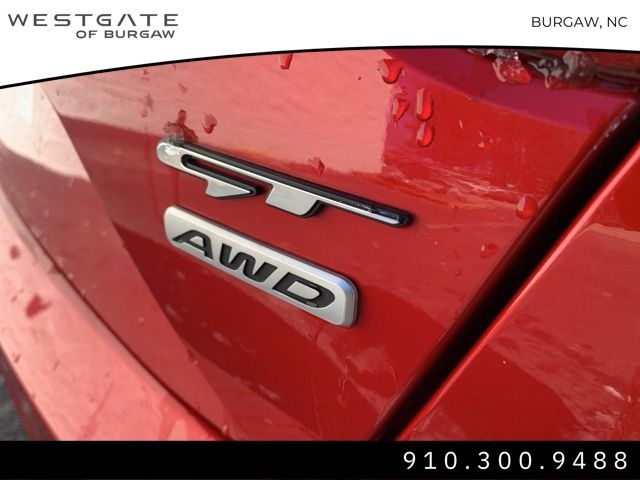 Vehicle image 11 of 38