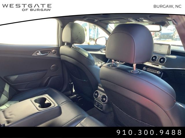 Vehicle image 36 of 38