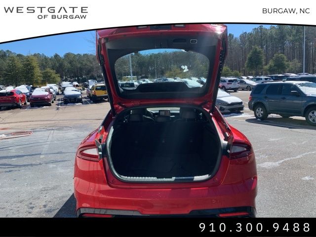 Vehicle image 13 of 38