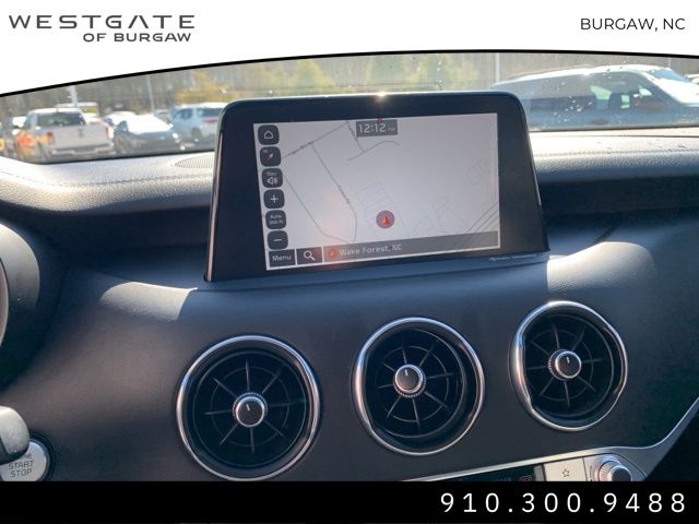 Vehicle image 29 of 38