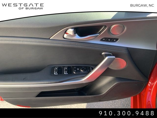 Vehicle image 16 of 38
