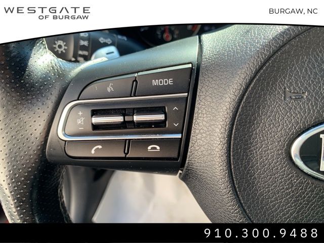 Vehicle image 22 of 38