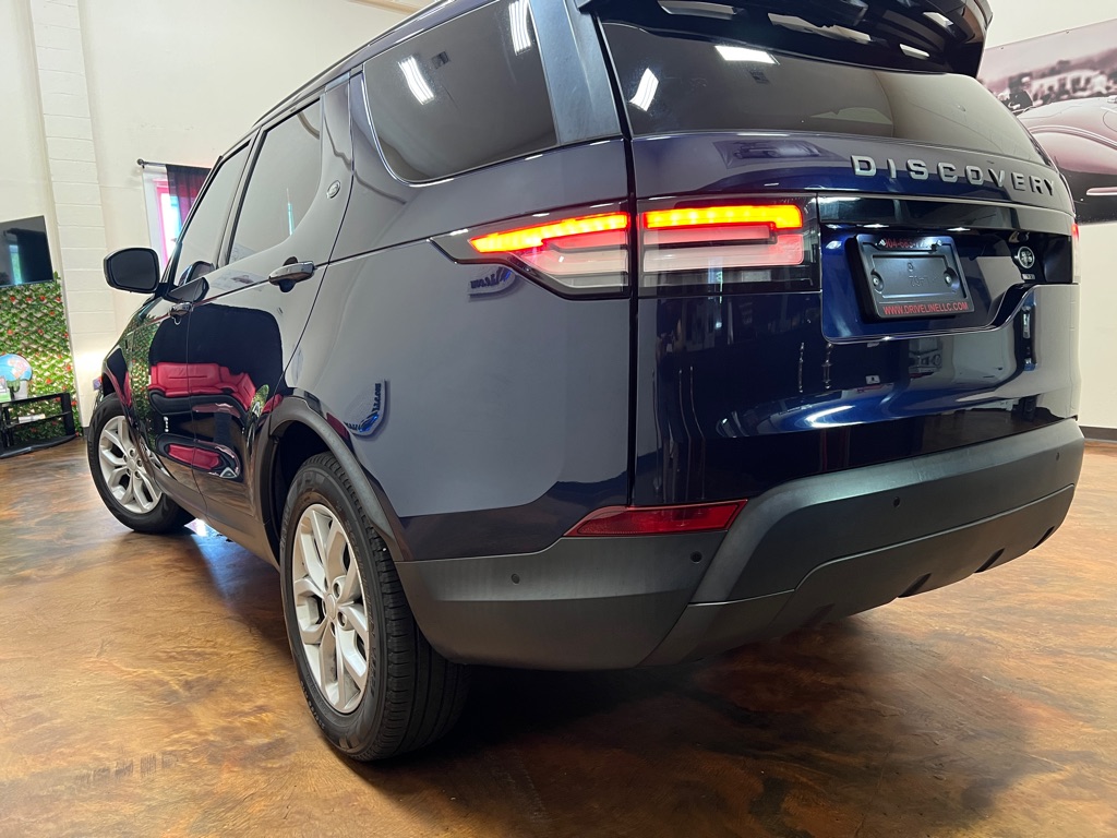Vehicle image 11 of 48