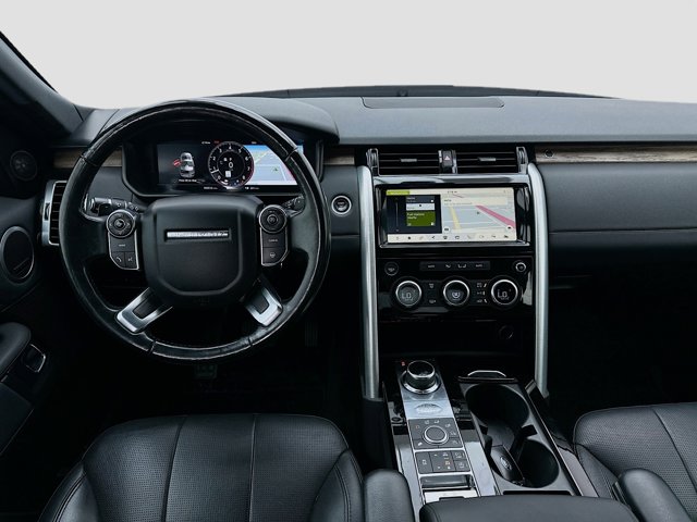 Vehicle image 18 of 20