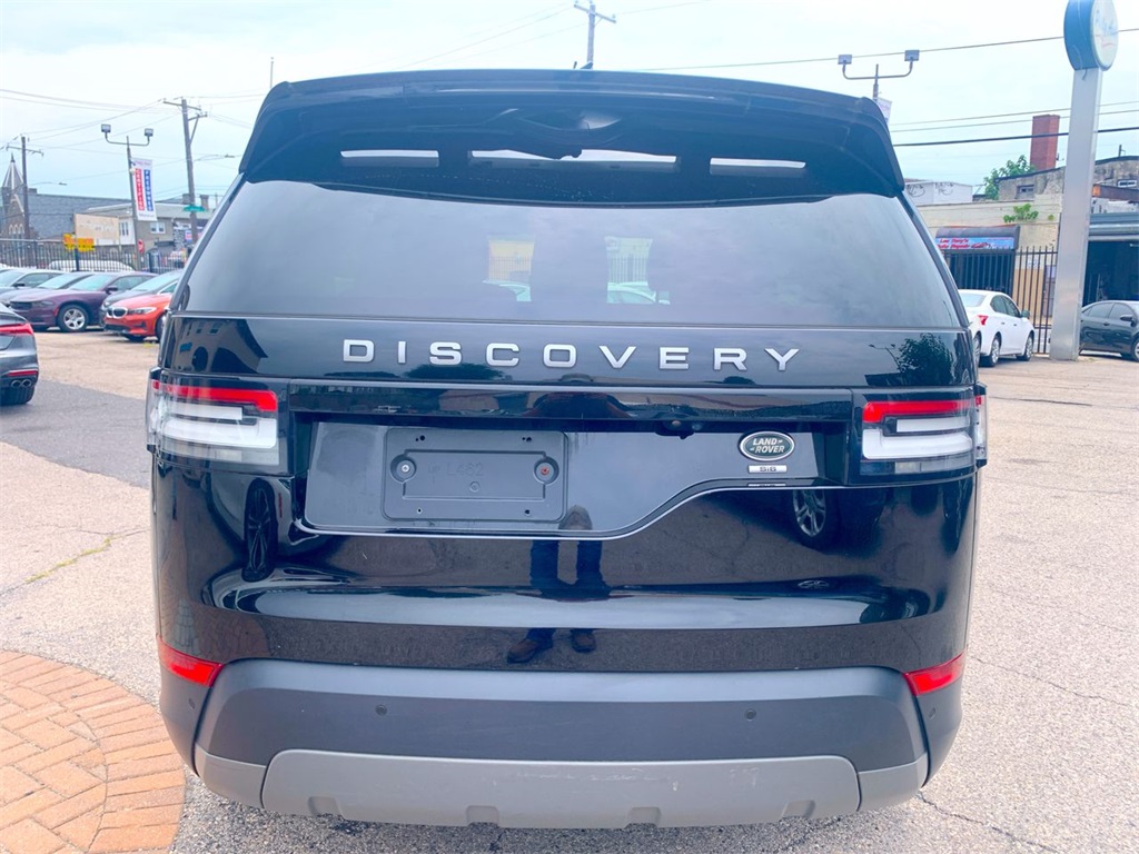 Vehicle image 6 of 26