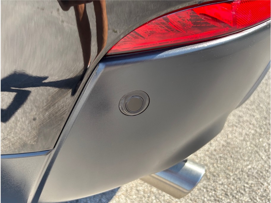 Vehicle image 17 of 45