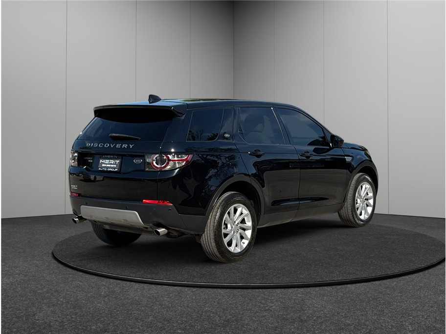 Vehicle image 5 of 45