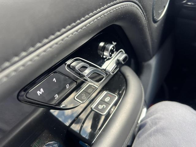 2018 Land Rover Range Rover Autobiography Image 11 of 34