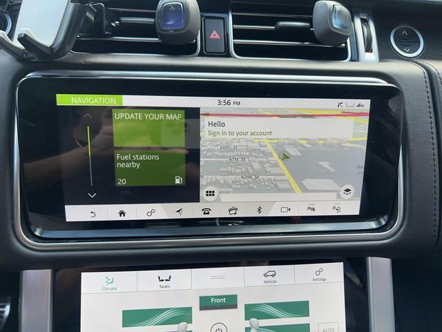 2018 Land Rover Range Rover Autobiography Image 16 of 34