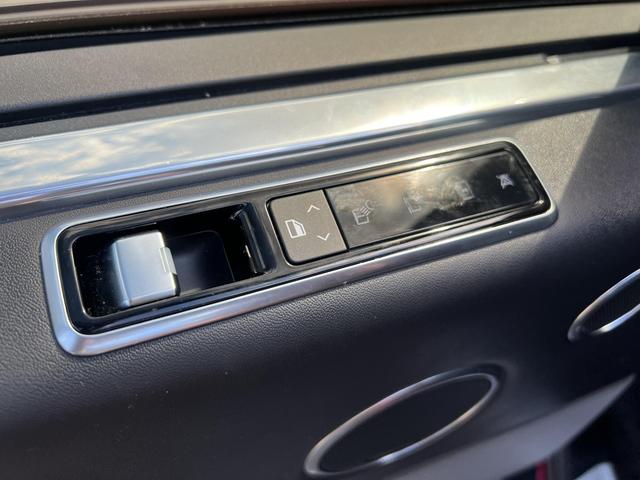 2018 Land Rover Range Rover Autobiography Image 27 of 34