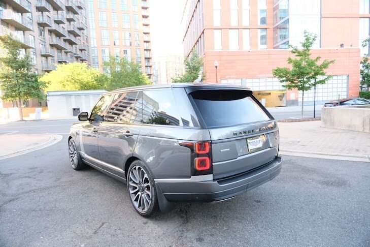 Vehicle image 7 of 47