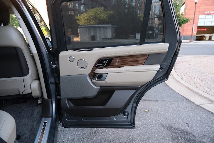 Vehicle image 28 of 47