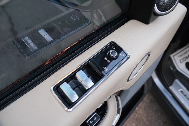 Vehicle image 19 of 47
