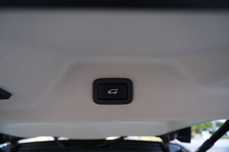 Vehicle image 14 of 47