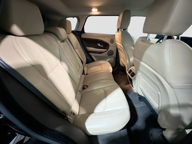 2018 Land Rover Range Rover Evoque SE Image 10 of 25