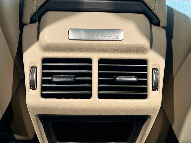 2018 Land Rover Range Rover Evoque SE Image 21 of 25