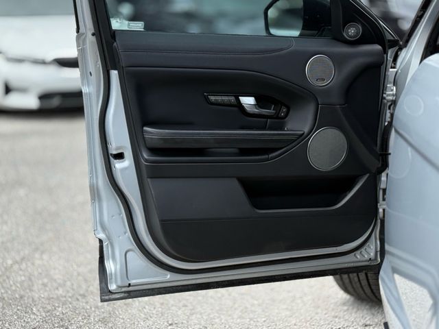 Vehicle image 29 of 35