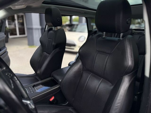 Vehicle image 11 of 35