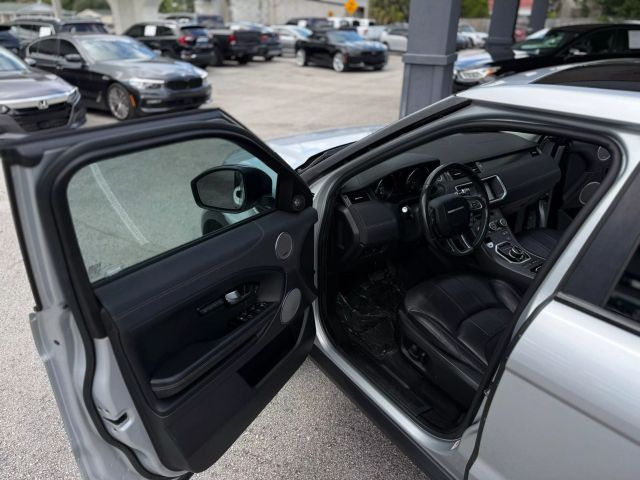Vehicle image 23 of 35
