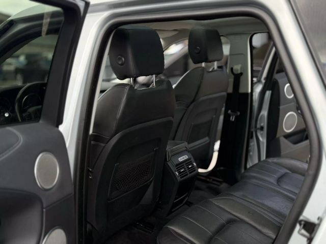 Vehicle image 15 of 35