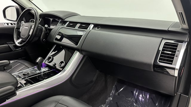 Vehicle image 22 of 44