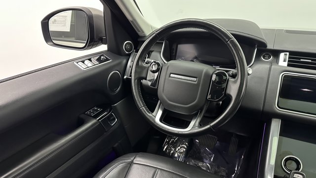 Vehicle image 19 of 44