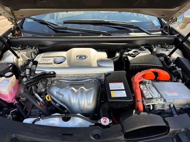 2018 Lexus ES 300h Image 9 of 25