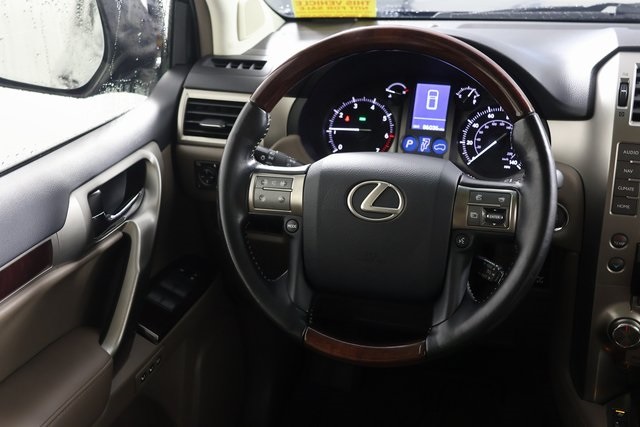 2018 Lexus GX 460 Premium Image 18 of 31