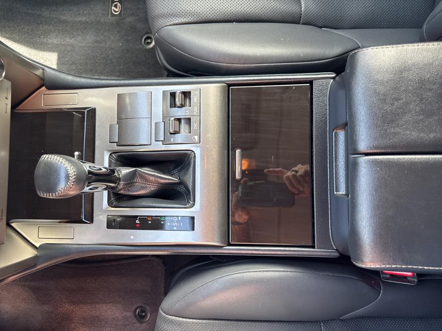 2018 Lexus GX Image 37 of 57