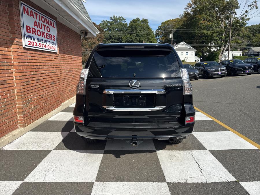 2018 Lexus GX Image 16 of 57