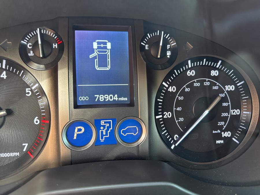 2018 Lexus GX Image 34 of 57