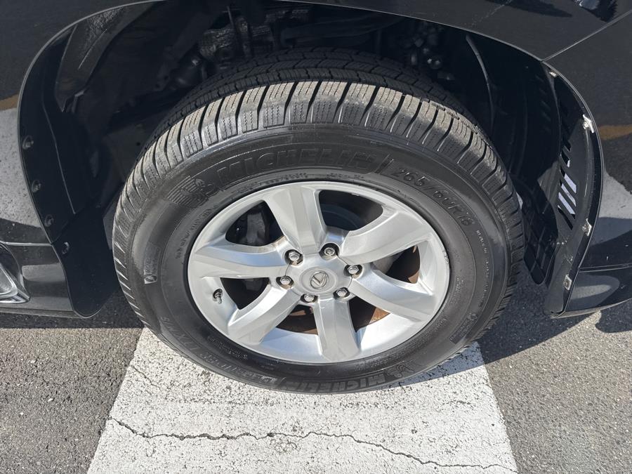 2018 Lexus GX Image 11 of 57