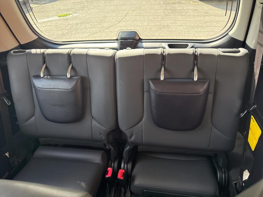 2018 Lexus GX Image 27 of 57