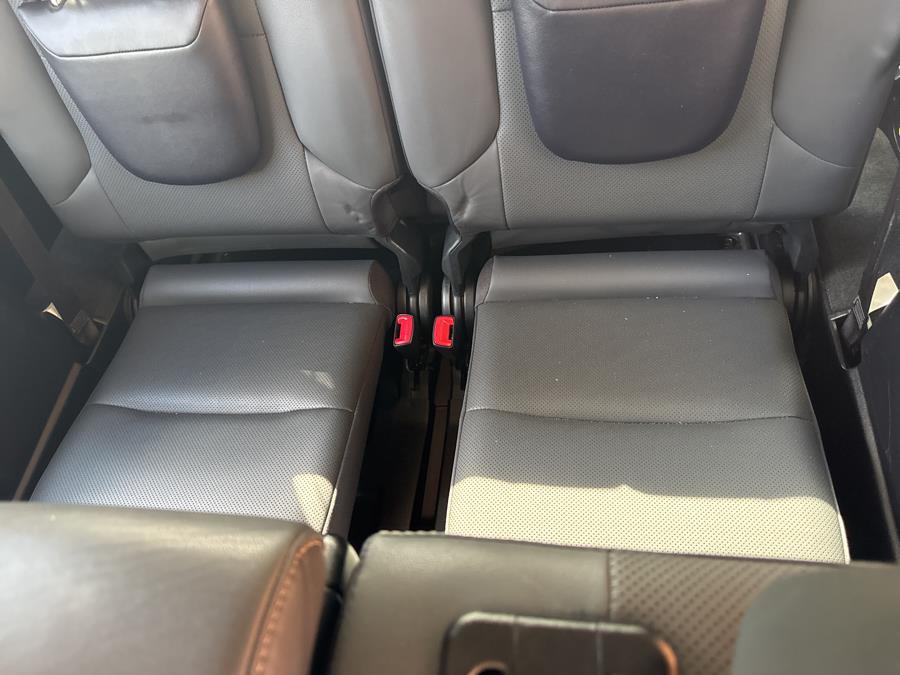 2018 Lexus GX Image 30 of 57