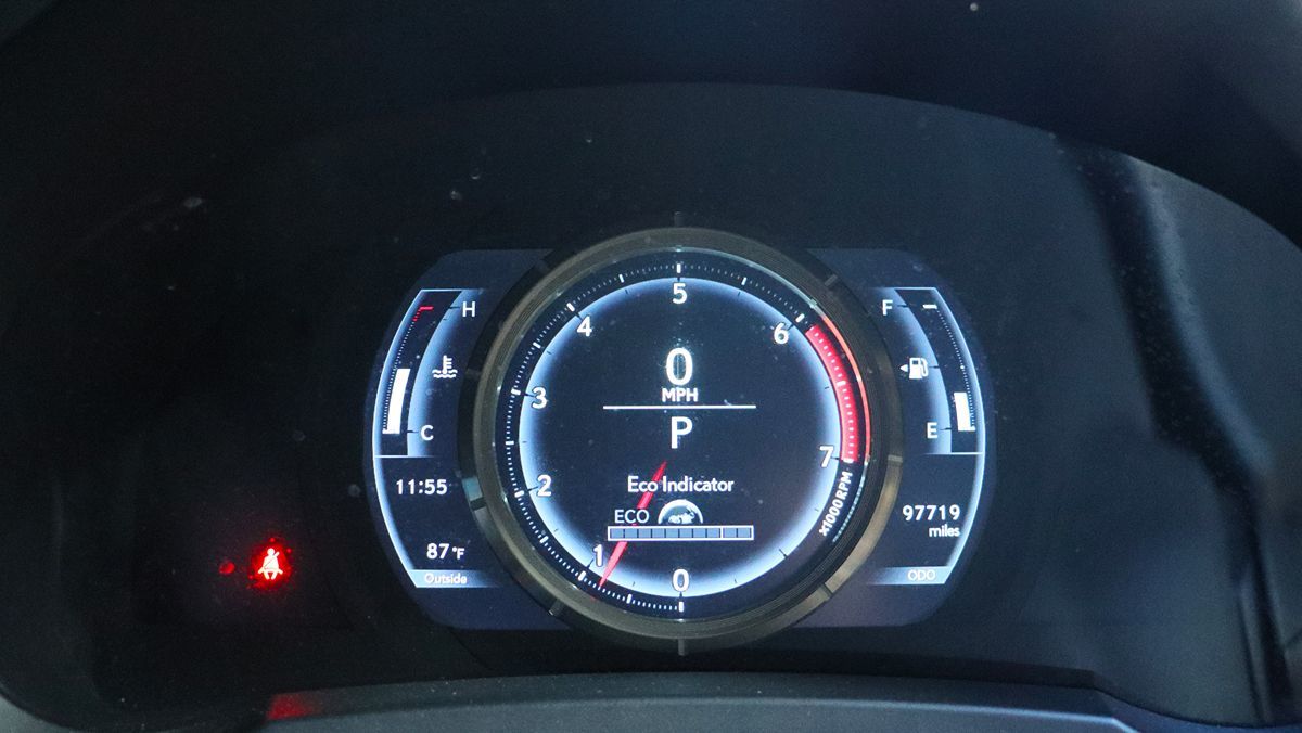 2018 Lexus IS 300 Image 35 of 59