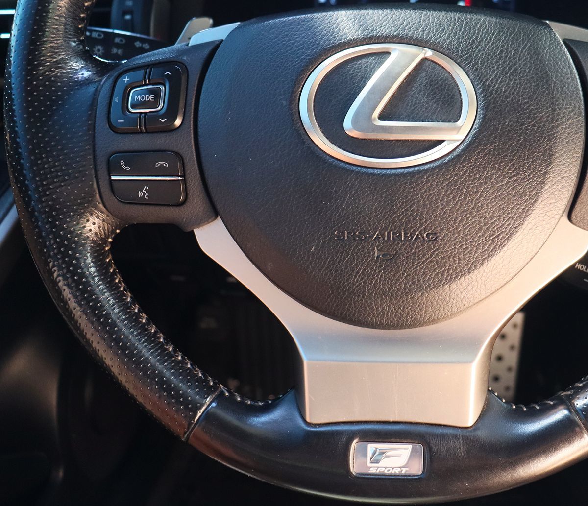 2018 Lexus IS 300 Image 33 of 59