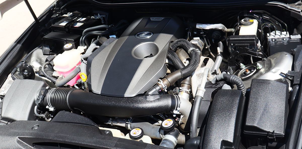 2018 Lexus IS 300 Image 18 of 59