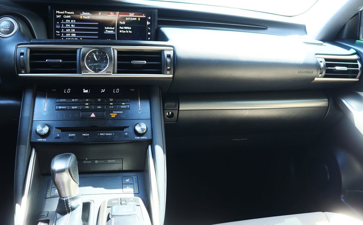 2018 Lexus IS 300 Image 58 of 59