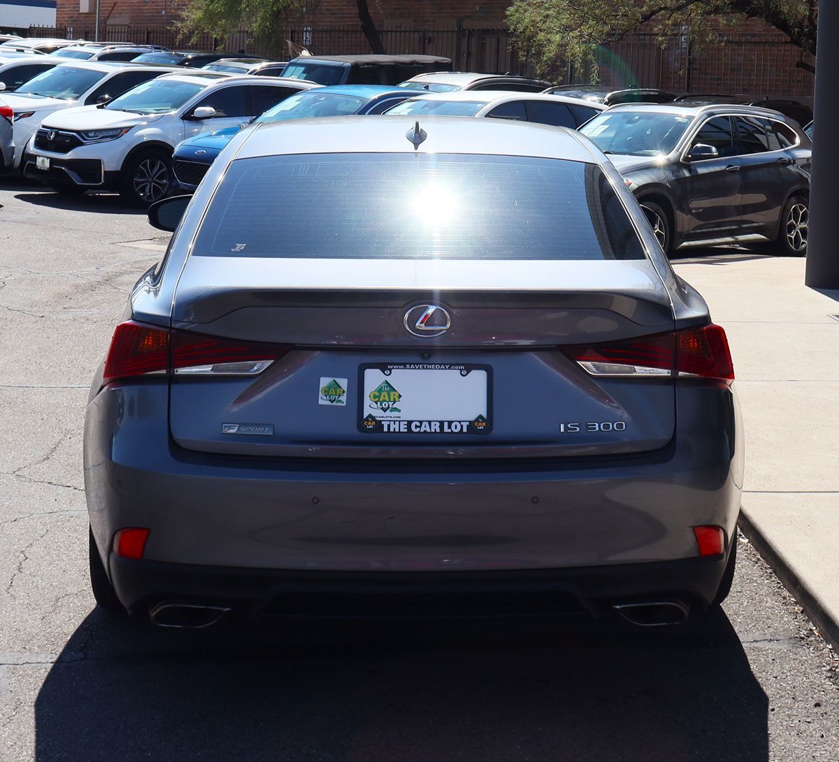 2018 Lexus IS 300 Image 10 of 61