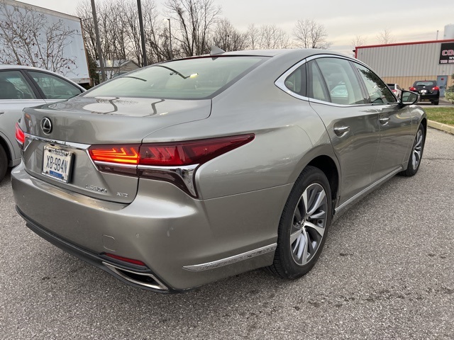 Vehicle image 5 of 27