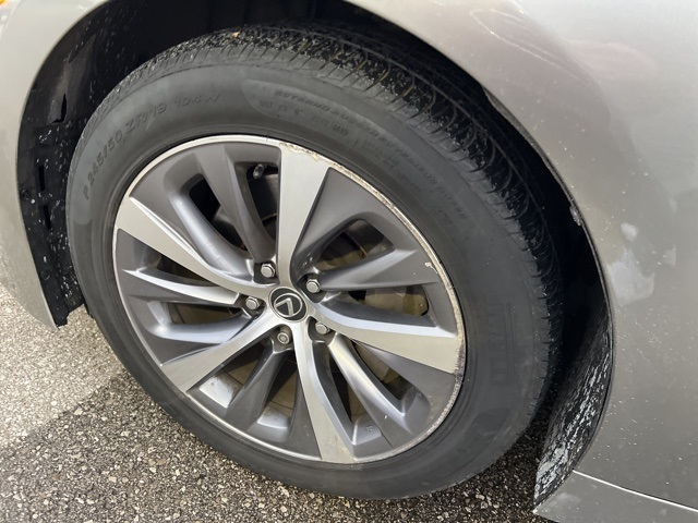 Vehicle image 27 of 27
